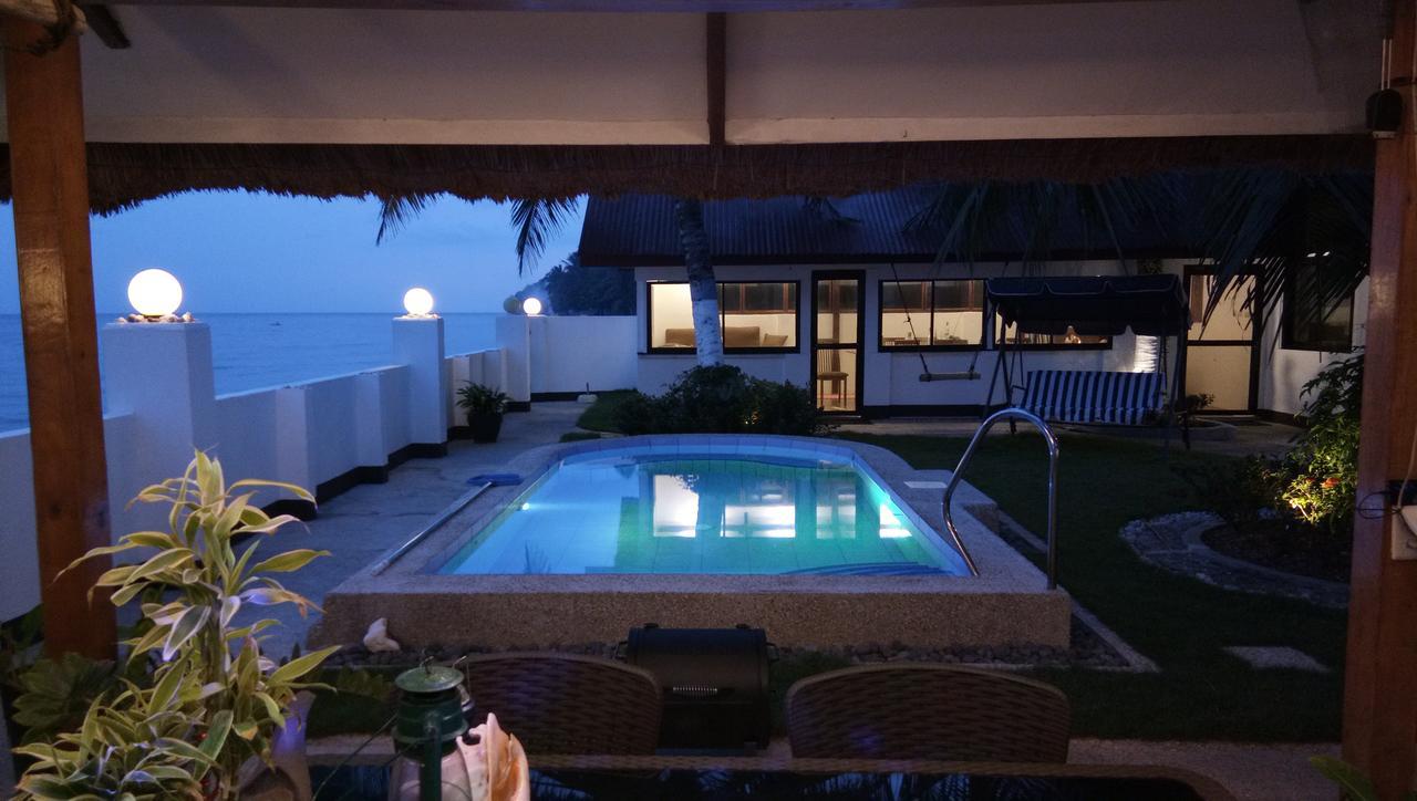 Bamboo Beachhouse Dormitory Garcia Hernandez Eksteriør bilde