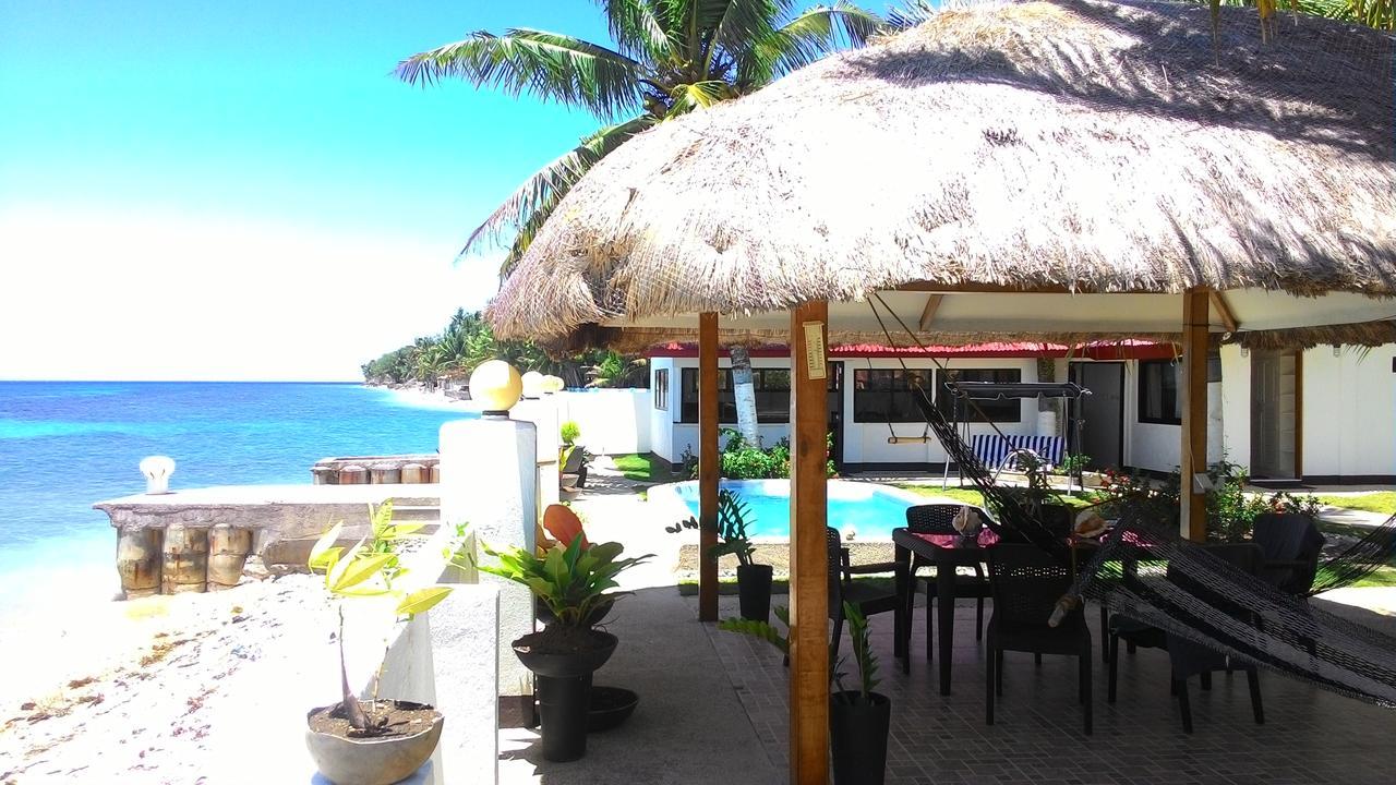 Bamboo Beachhouse Dormitory Garcia Hernandez Eksteriør bilde
